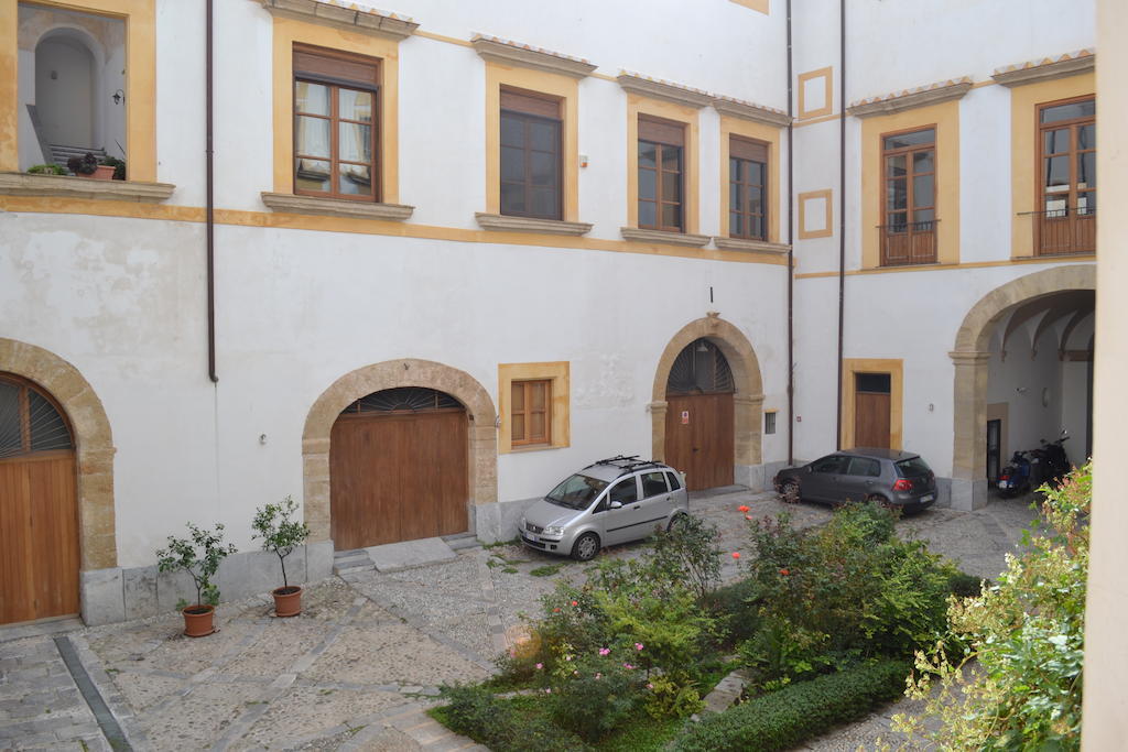 Home Resuttano Palermo Exterior foto