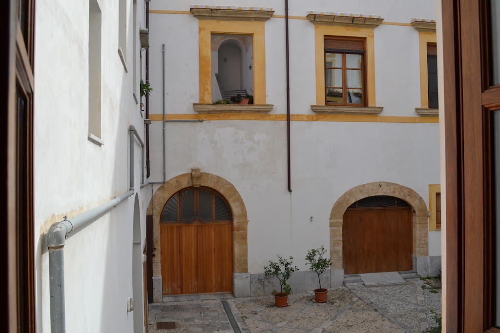 Home Resuttano Palermo Exterior foto